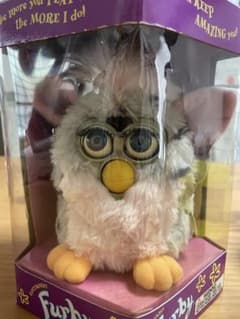 ジャンク品】初代ファービー(英語版)グレーピンク - メルカリ