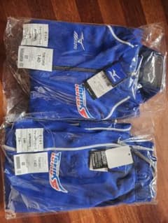 【✨新品未使用✨】テリオスジャージ上下140