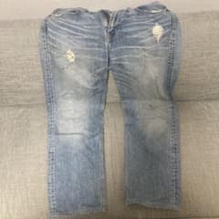 Levi's デニムパンツ ダメージ加工のサムネイル