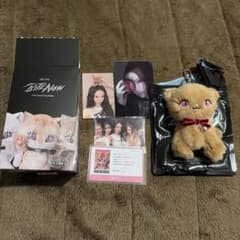 MEOVV BITE NOW KITTY PLUSH ぬいぐるみ　ナリンのサムネイル