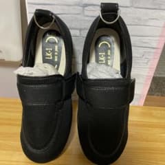 シューズ 25.5cm 【値下げ対応】のサムネイル