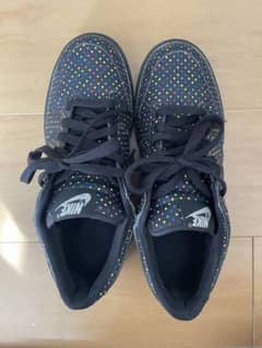 NIKE DUNK LOWのサムネイル