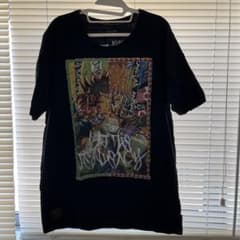 glamb ジョジョの奇妙な冒険　Tシャツのサムネイル