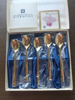 GIVENCHY ゴールドスプーン5本セット - メルカリ