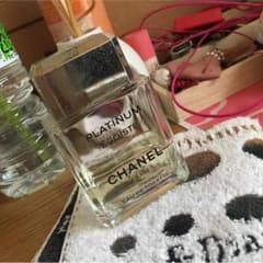 CHANELエゴイストプラチナムのサムネイル