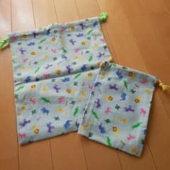 あきくけこ様専用☆ハンドメイド巾着袋＆コップ袋2点セットのサムネイル