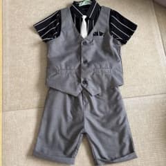 子供用グレーのスーツセット　140のサムネイル