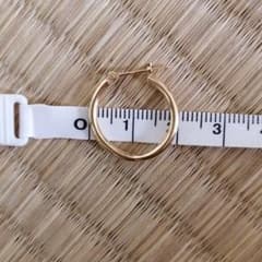 18k 片方 ゴールド ピアスのサムネイル