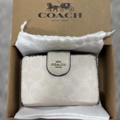 COACH C0082 二つ折り財布 チョーク × グレイシャーホワイトのサムネイル