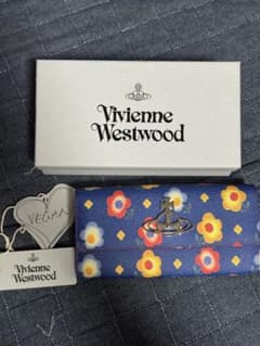 Vivienne Westwood 長財布 フローラル柄のサムネイル