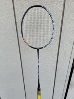 YONEX ASTROX 100zzネイビー 4UG5 アストロクス100zz - メルカリ