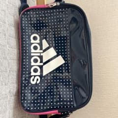 adidas エナメルショルダーバック ネイビー/ピンクのサムネイル
