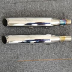 ハーレーXL1200　スポーツスター　マフラーのサムネイル