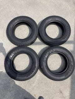 145R12 8PR 4本　DUNLOP GRANTREK 145/80R12のサムネイル