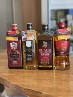 終売品　旧ボトル　ブラックニッカ　4本セットのサムネイル