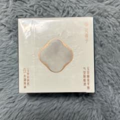 【新品・未開封】花西子　玉養睡蓮クッションファンデ　N25のサムネイル