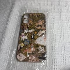 iPhone16用ケース 新品未使用 動物柄デザインのサムネイル