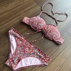 美品⭐︎H&M⭐︎ペイズリー柄 セパレート水着 ビキニ - メルカリ