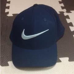 NIKE キャップのサムネイル