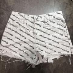 【正規品】alexanderwang ロゴ ショートパンツ 白 24のサムネイル
