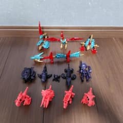 ほねほねザウルス　大神将編のサムネイル
