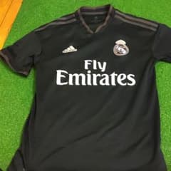 サッカーユニフォームのサムネイル