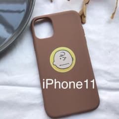 スマホケース　チャーリーブラウン　iPhone11ケースのサムネイル
