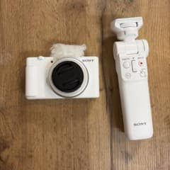 SONY VLOGCAM ZV-1 II ホワイト シューティンググリップ付 - メルカリ