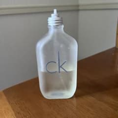 Calvin Klein ck one オードトワレ 頭なしのサムネイル