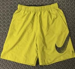 NIKE ショートパンツ ライムグリーンのサムネイル