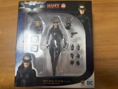 p*e様 MAFEX No.050 SELINA KYLE Ver.2.0キャッ - メルカリ