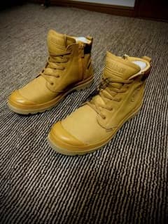 ☆*★様 【新品未使用】PALLADIUM 防水レザースニーカー 着脱に便利なジのサムネイル