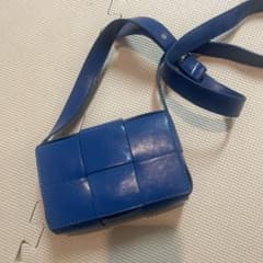 スモールカセット　レザー　ショルダーバッグ　ノベルティのサムネイル