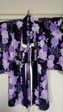 紫色花柄の和風浴衣 100cm~のサムネイル