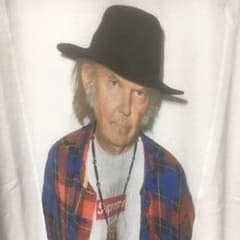 ニールヤング tシャツ Supremeのサムネイル