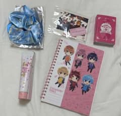 すとぷり グッズ まとめ売り ノート トランプ ころんくん ハンドクリームのサムネイル