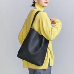 ソフトパネルワンショルダーバッグのサムネイル