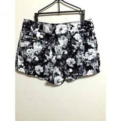 【美品】INGNI ショートパンツのサムネイル