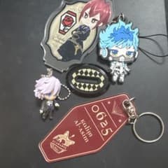 ツイステッドワンダーランド ラバーストラップ アクリルスタンド アクリルチャームのサムネイル