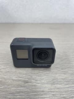 GoPro HERO Black 5 本体とバッテリーのサムネイル