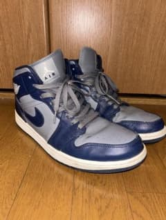 スラお様専用 Nike Air Jordan 1Mid GeorgeTownのサムネイル