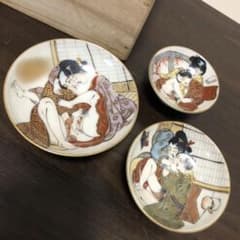 1730  春画　浮世絵　お猪口　5個セット 時代 枕絵 浮世絵 艶絵 春画 お猪口 5客セット盃 骨董 古美術