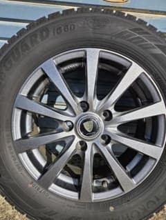 日産　セレナ　スタッドレスタイヤ 195/65 R15 ホイールセットのサムネイル
