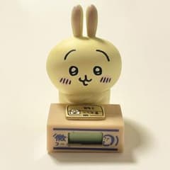 ちいかわ うさぎ　いっしょにがんばろ！ダンボールフィギュアのサムネイル