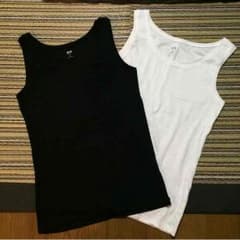 なつ様専用  UNIQLO タンクトップ2枚セットのサムネイル