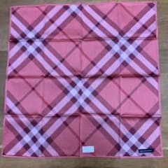 BURBERRYのハンカチのサムネイル