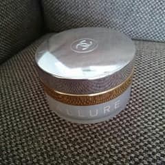 CHANEL♡ケースのサムネイル