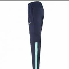 NIKE　ストライクテックパンツのサムネイル