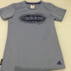 アディダス     Ｔシャツ    のサムネイル