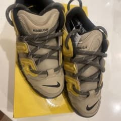 NIKE エアモアアップテンポ　AMBUSH 26センチのサムネイル